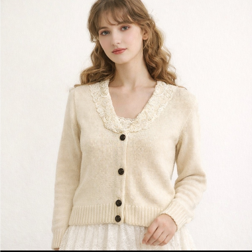 Vintage Cream Lace Collar Cardigan Sweater Button Up V-neck Small Chaus